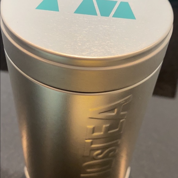 Organic, fresh, loose leaf teas NEVER OPENED - Picture 7 of 8